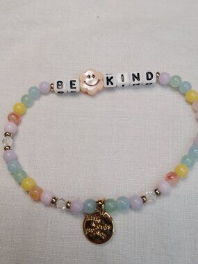 Little Words Project “Be Kind” Bracelet • TG92733